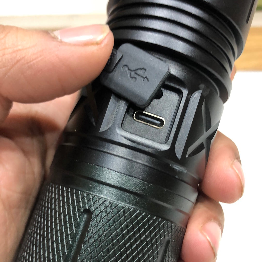 TG P90 Super Bright Rechargable Torch