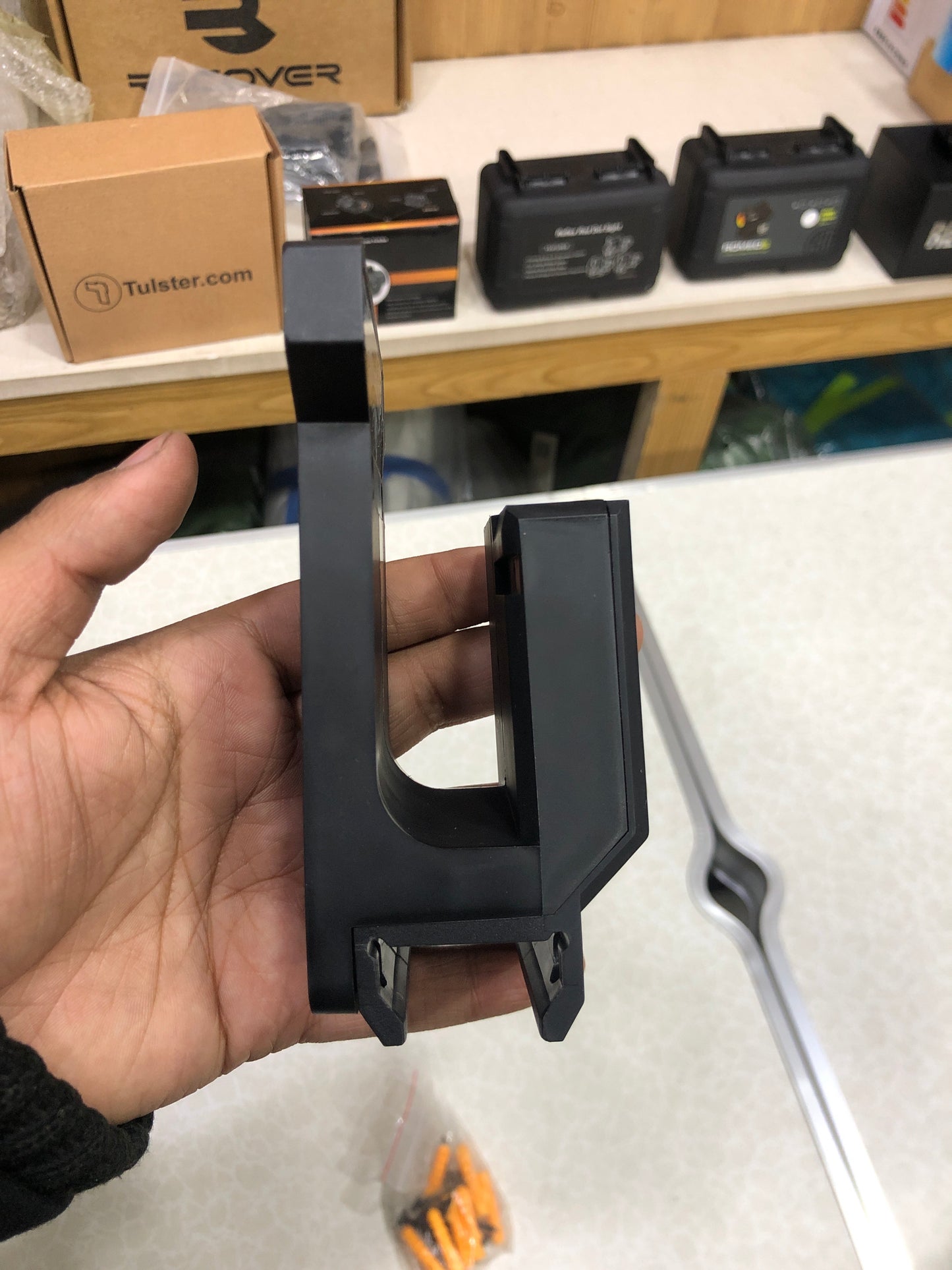 Indoor Wall Mount with Magazine Holder For Gun & Rifles