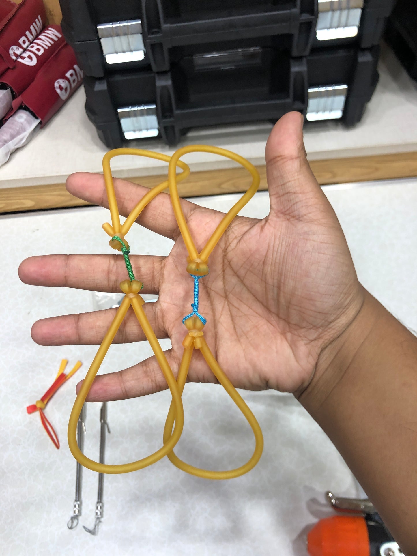 Metal Bow Head Catapult Slingshot with Fishing Reels for Outdoor Hunting