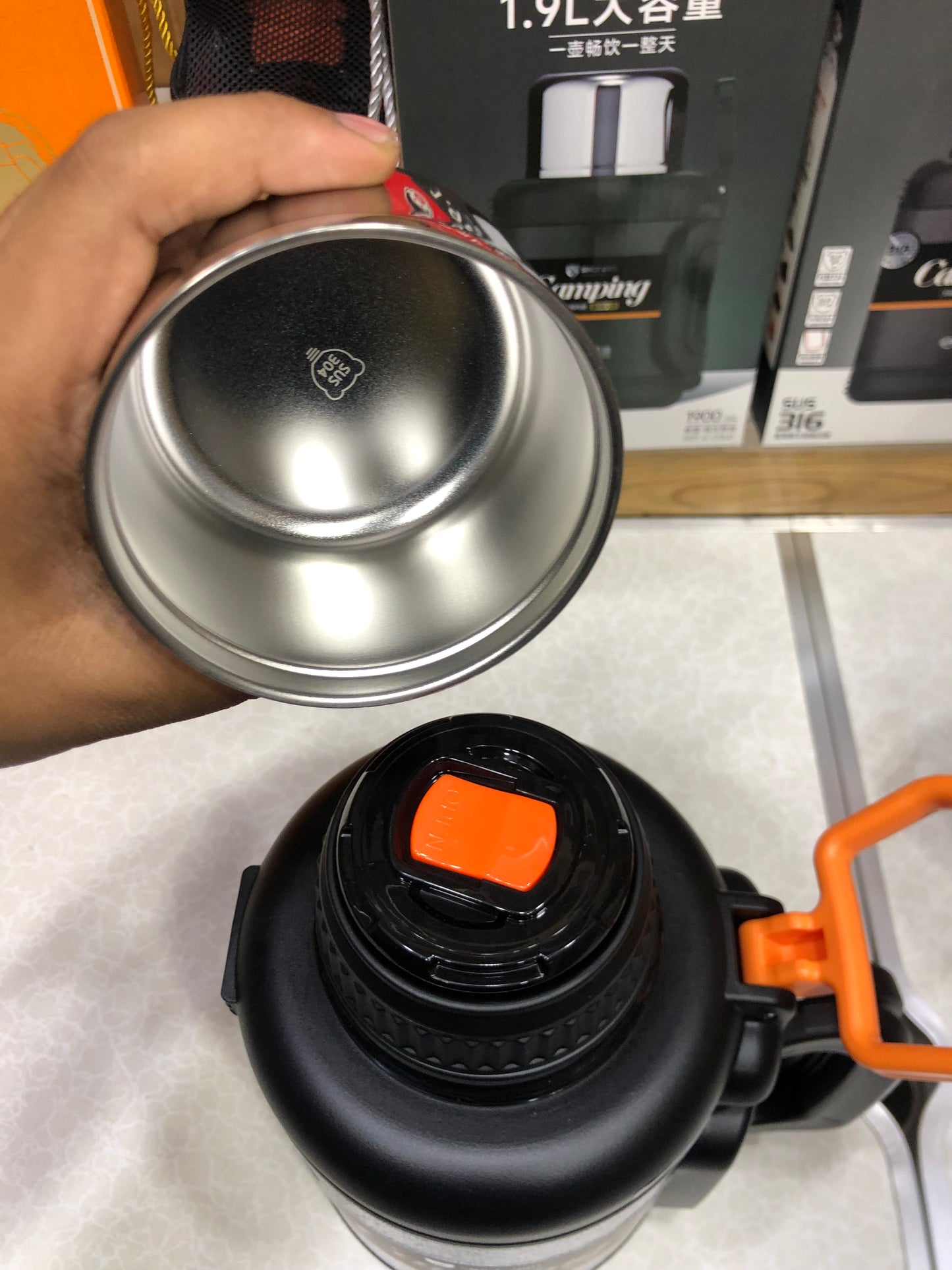 D.KADI 1.9L Stainless Steel Vacuum Flask