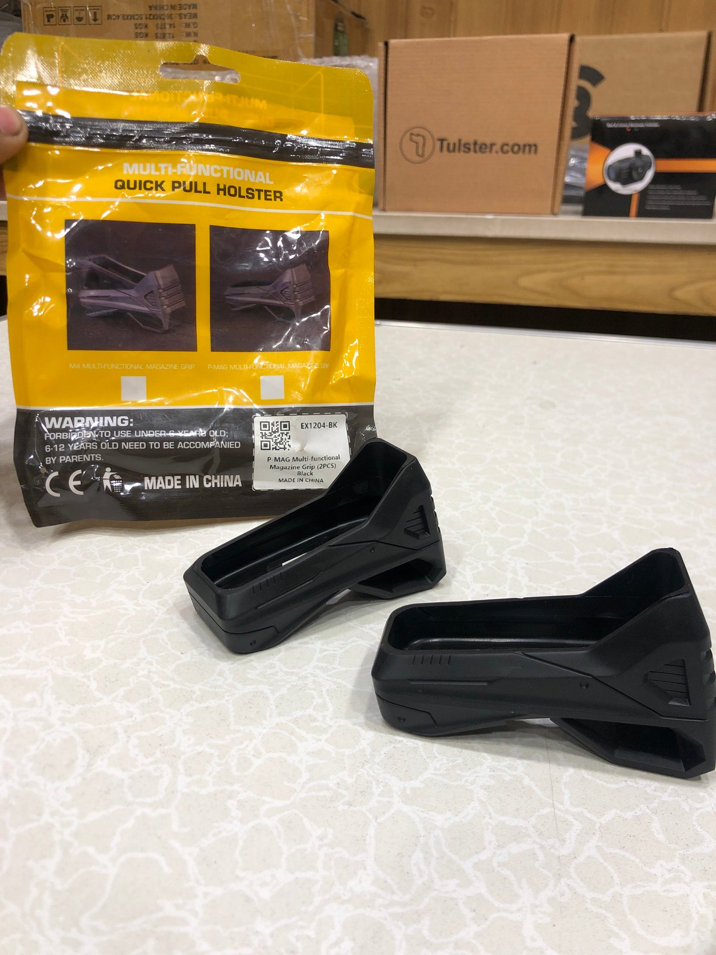 2pcs/Set Tactical P-MAG Multi-Functional Quick Pull Holster (Magazine Grip)