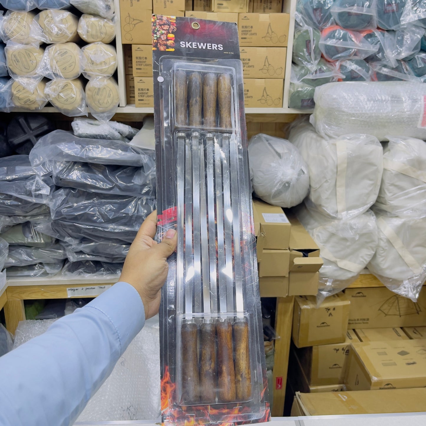 8Pcs Thickened Stainless Seel Reusable Anti Scalding BBQ Skewer With Wooden Handle