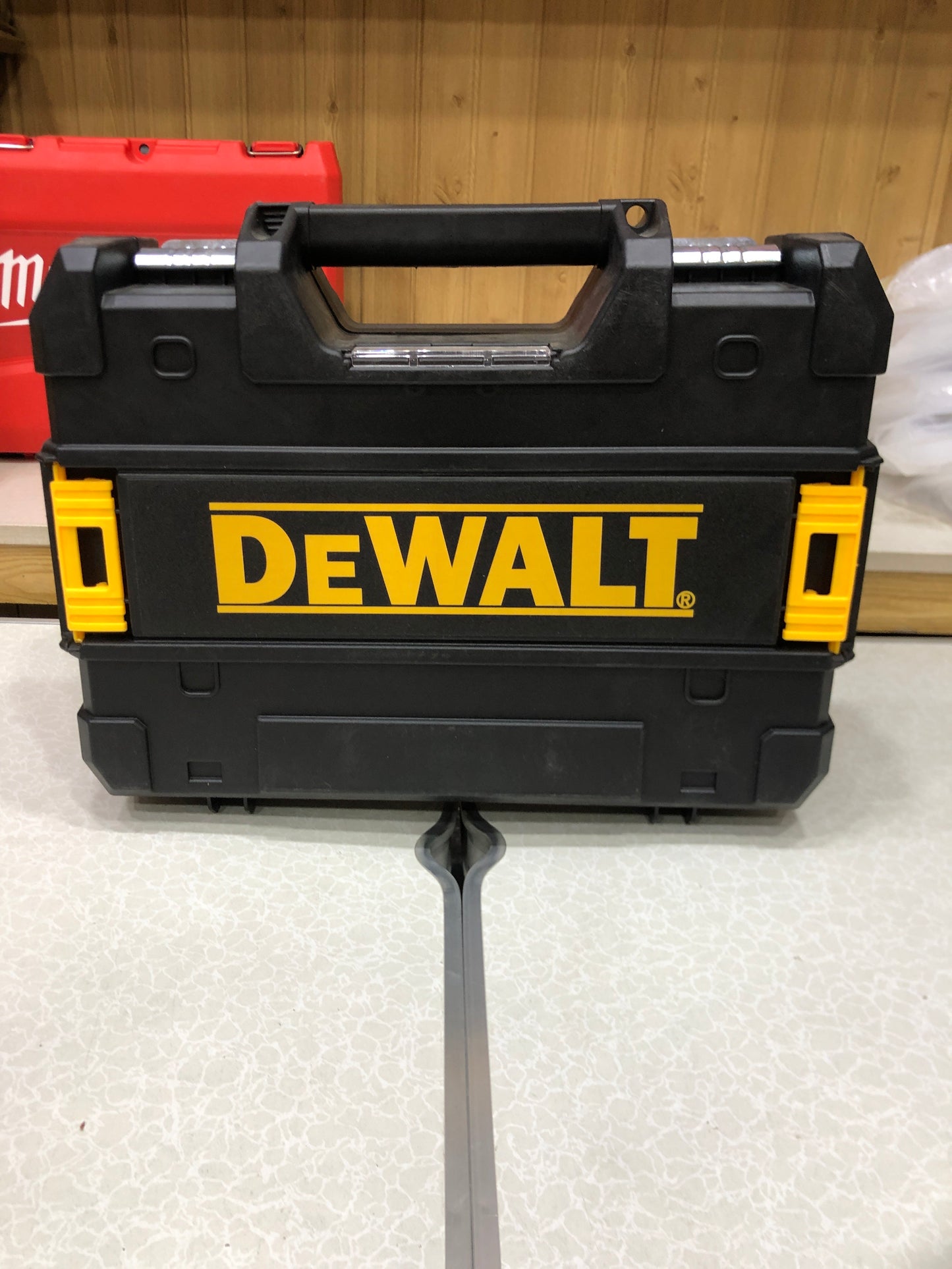 DEWALT 98V 2 in 1 Brushless Multifunctional Kit