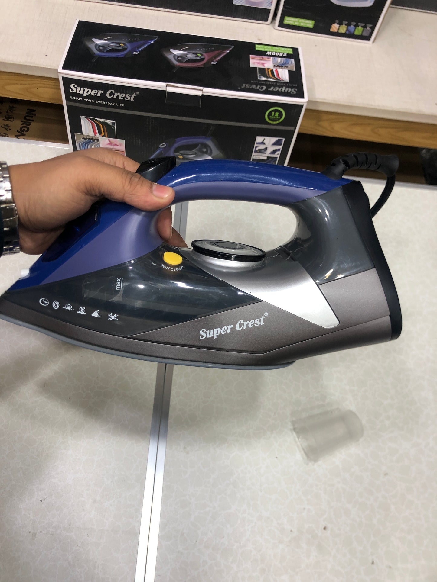 Super Crest 2800W Electric Steam Iron