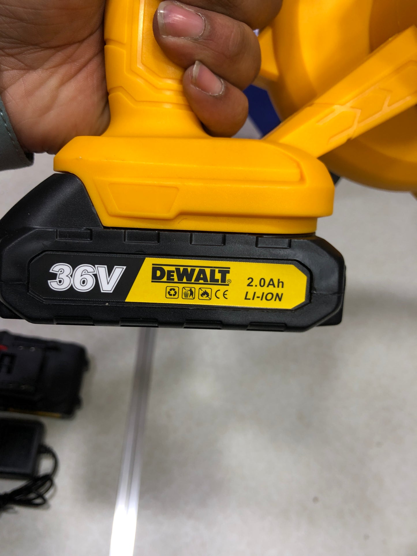 Dewalt 36v Cordless Electric Air Blower