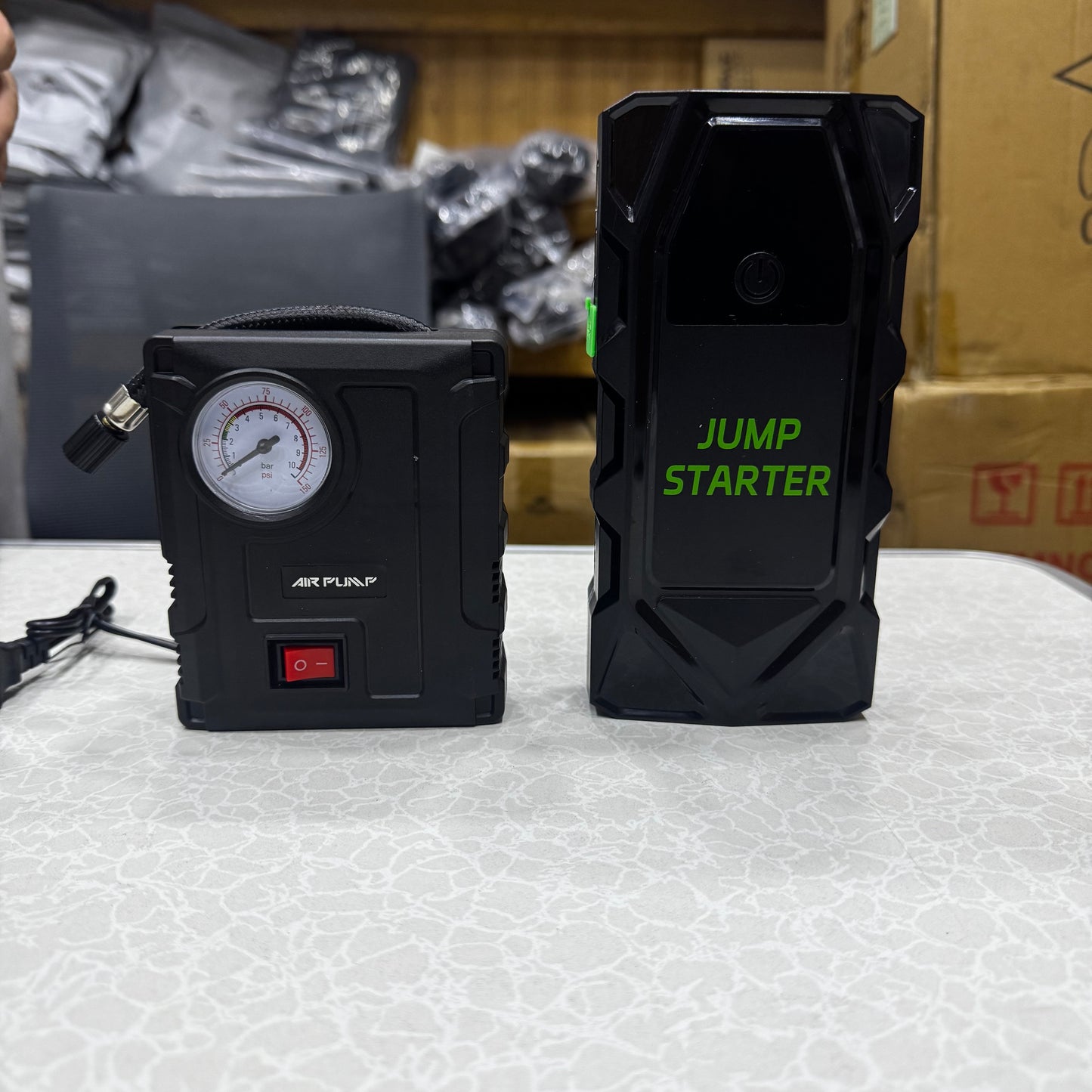 Portable Car Power Jump Starter + Power Banks Emergency Power Tool