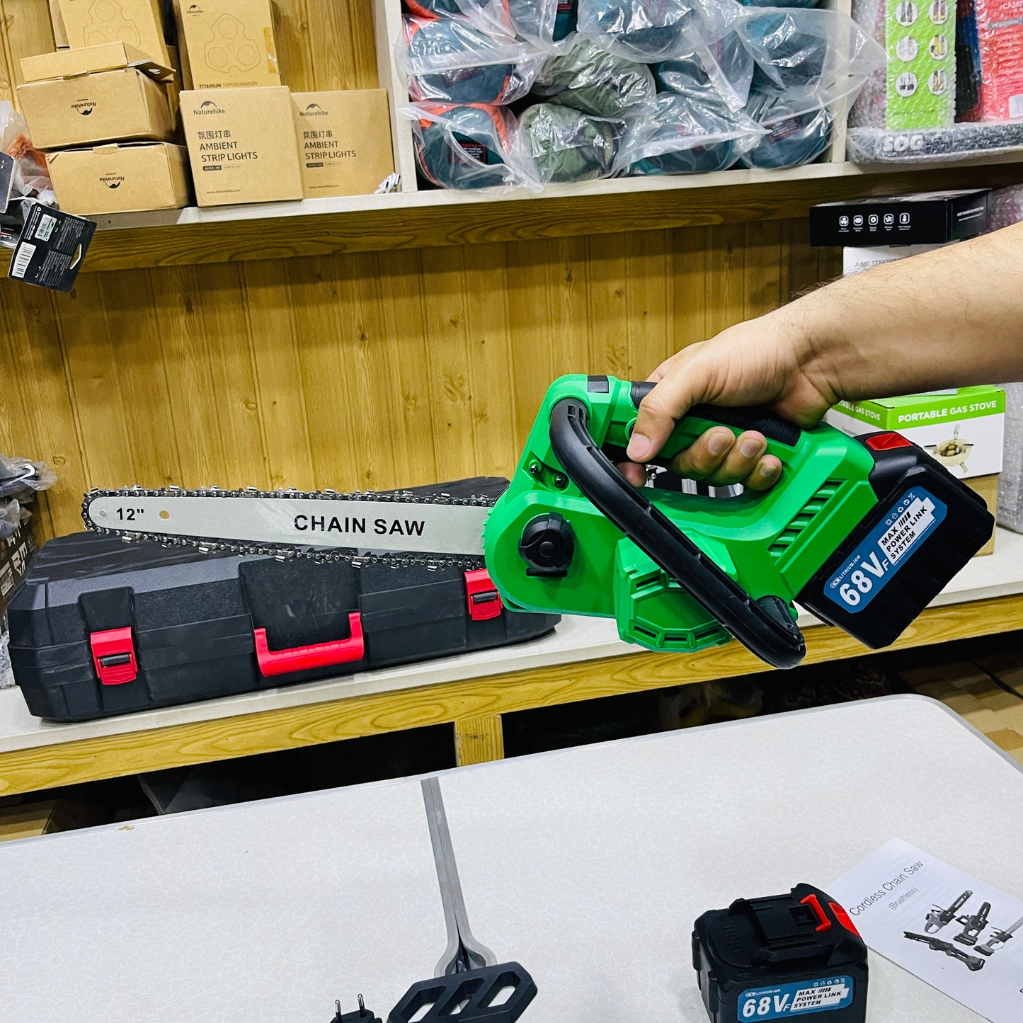Professional 1400W High Power Cordless Lithium Chainsaw