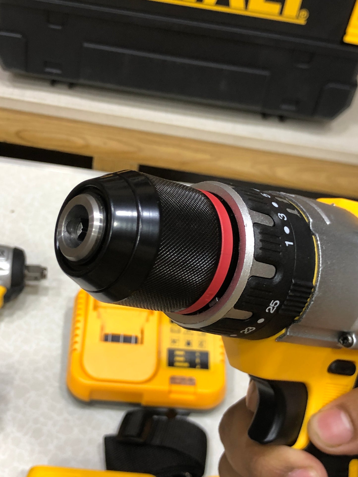 DEWALT 98V 2 in 1 Brushless Multifunctional Kit