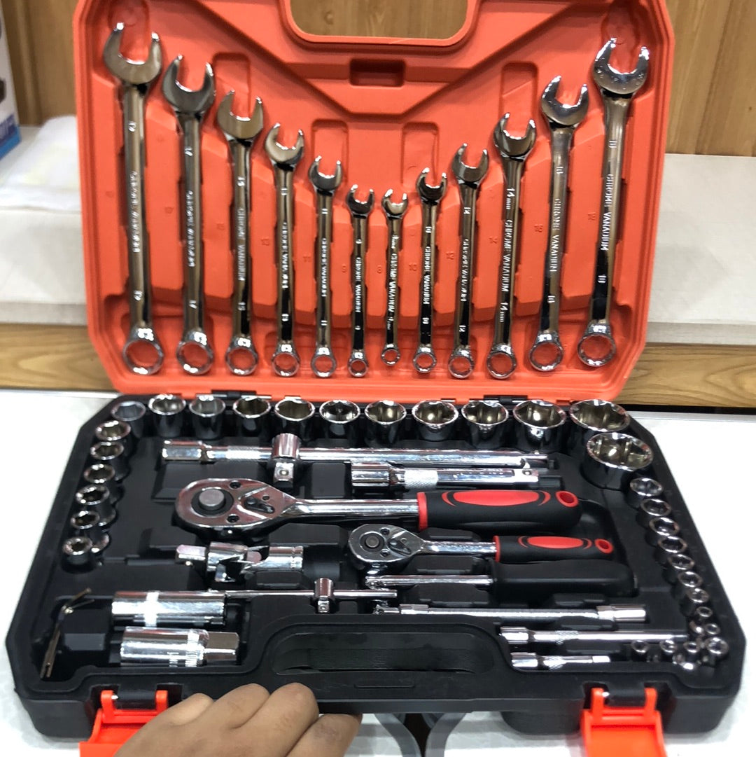 Imported 61 Piece Tool Kit