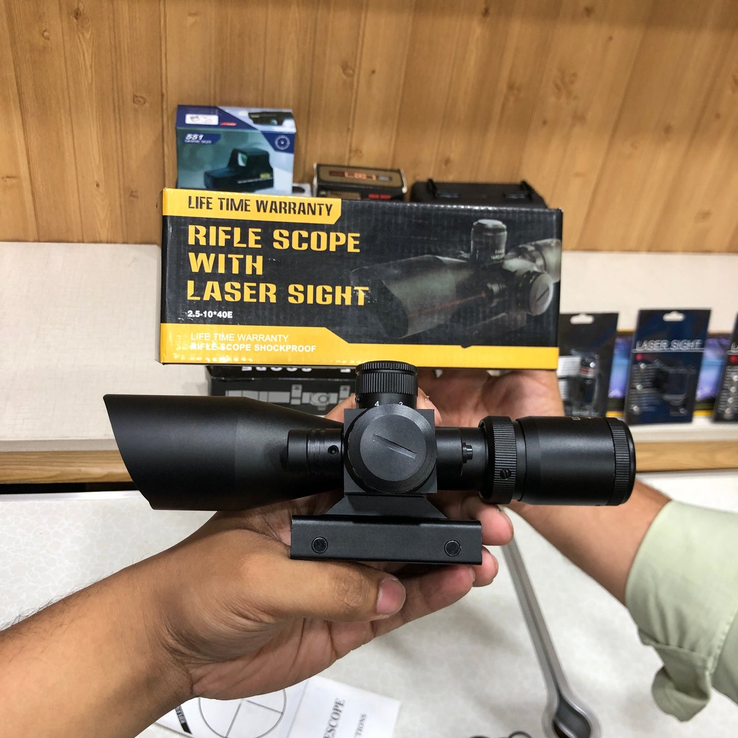 2.5-10x40 Double Illuminated Mil-dot + Red Laser Scope For Hunting