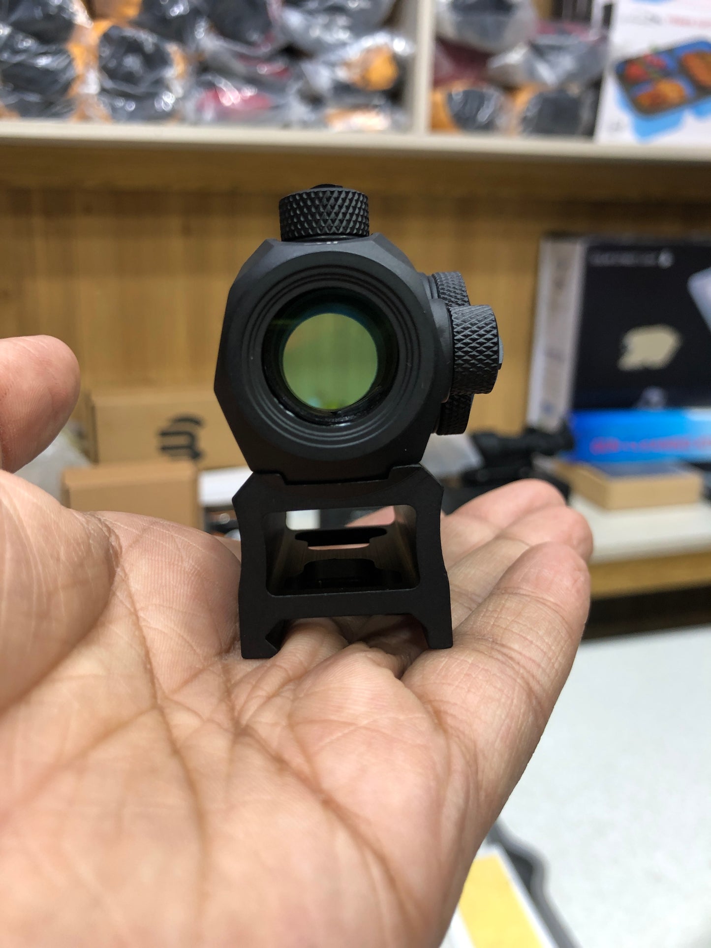 SIG SAUER Romeo5 1x20mm Tread Closed Red Dot Sight