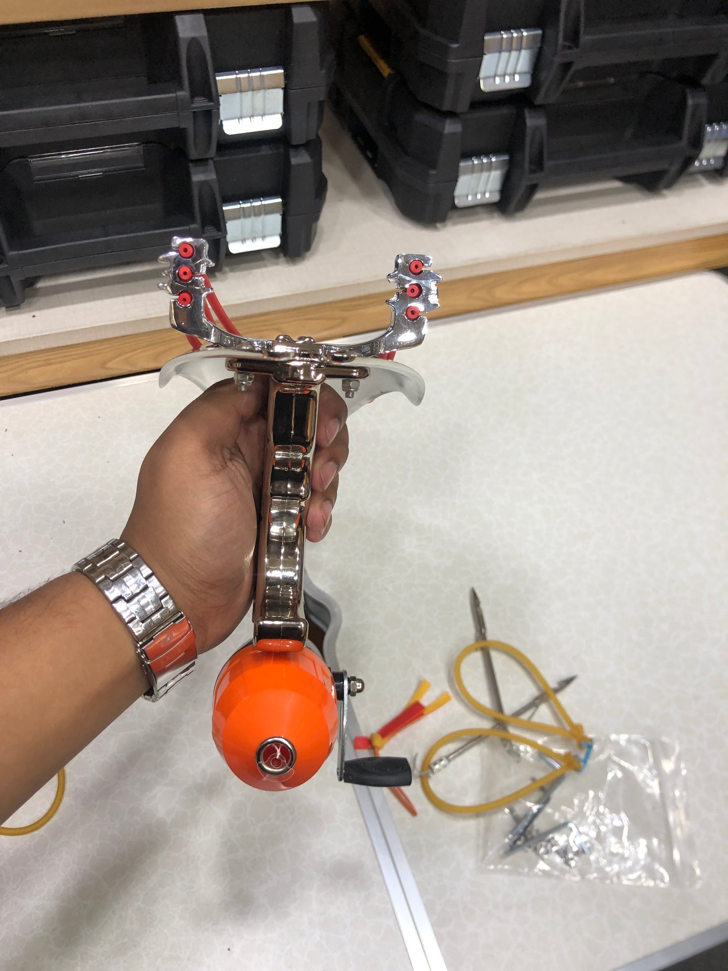 Metal Bow Head Catapult Slingshot with Fishing Reels for Outdoor Hunting