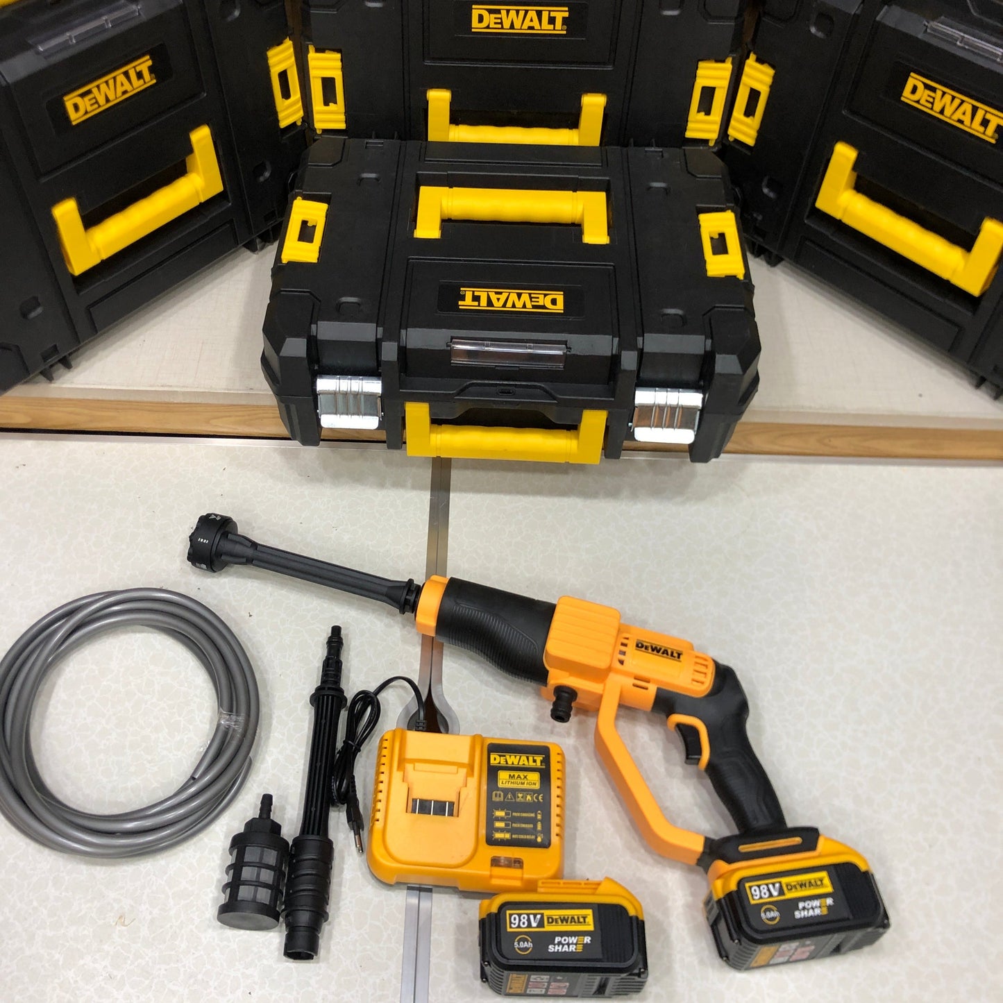 Dewalt 98V High Power Car Washer