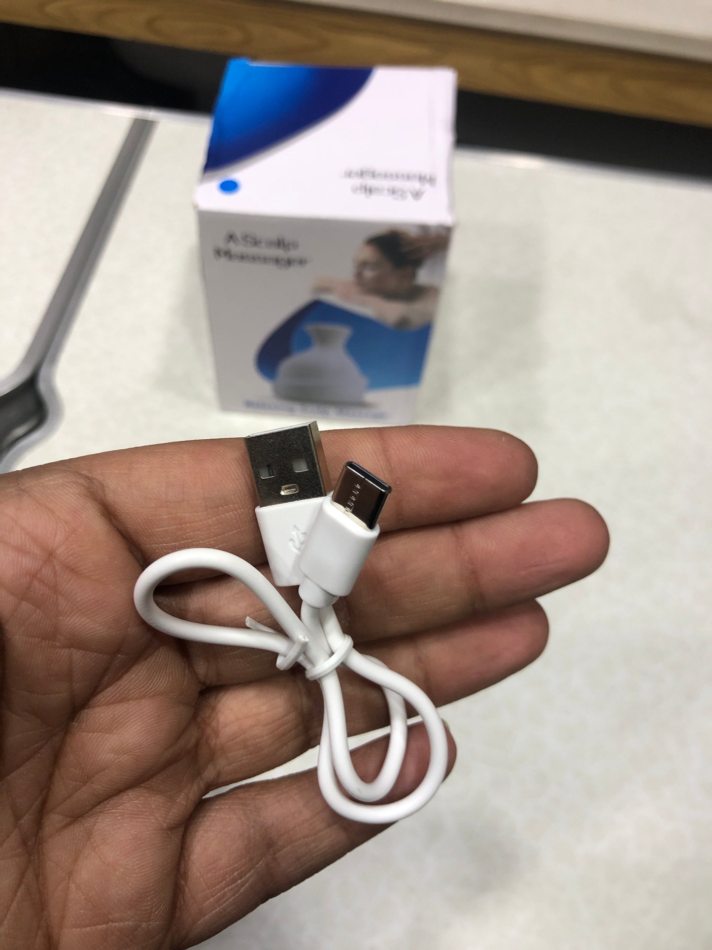 Portable Rechargeable Handheld Relexing Hair Scalp Scratcher - Head Massager