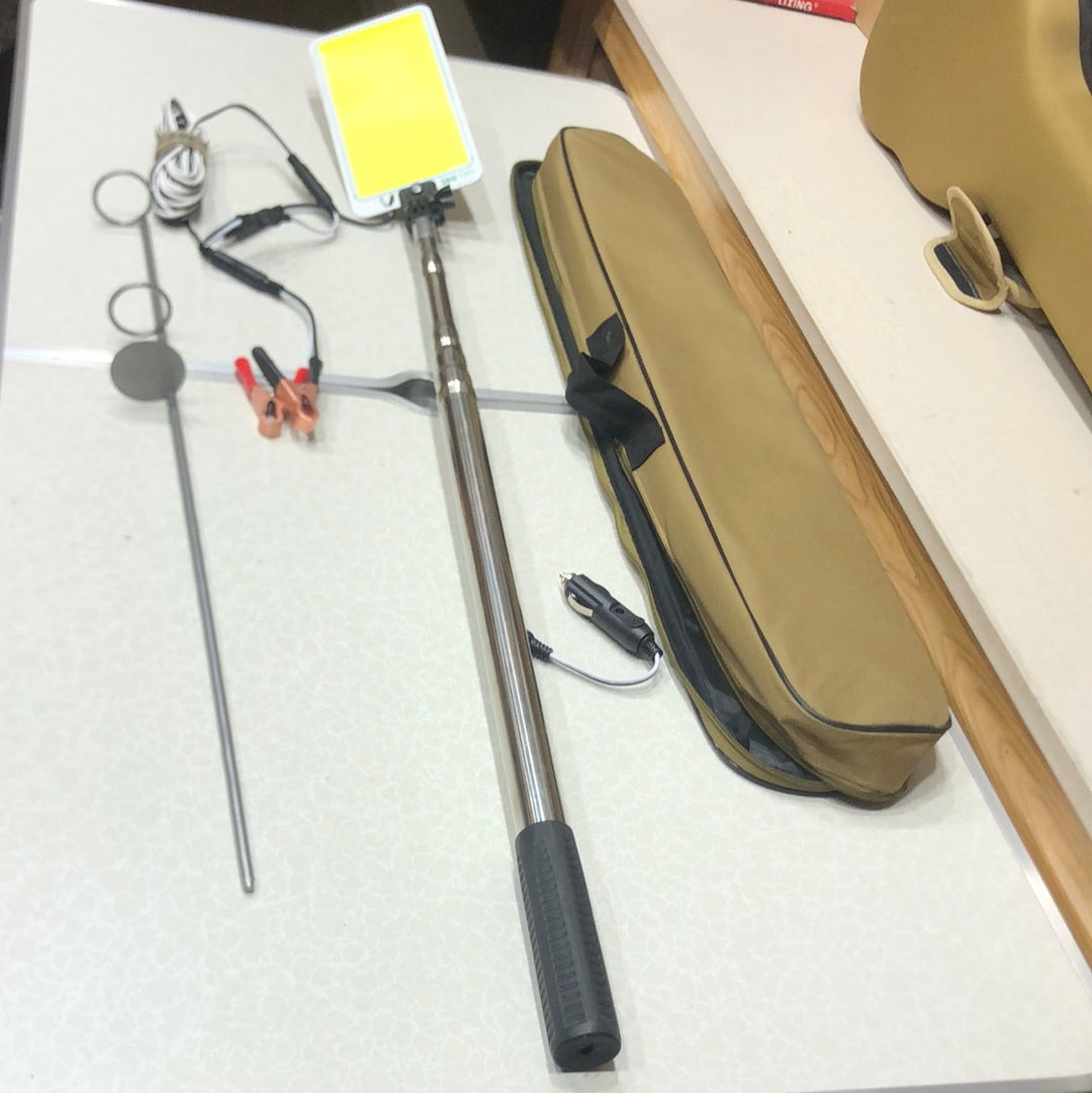 360LIGHTS Camping Outdoor Telescopic Campsite Camp Light With Pole FR-04