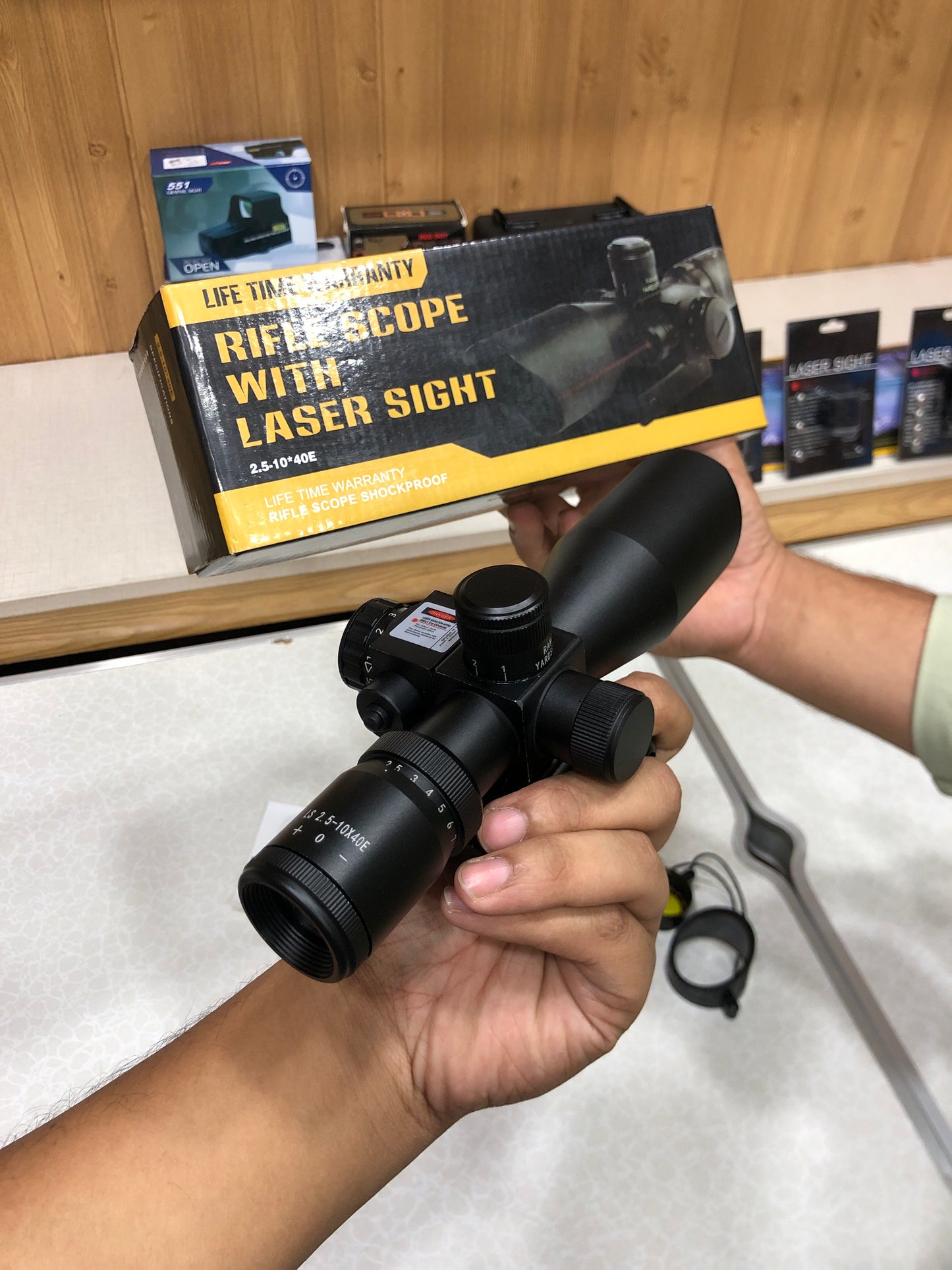 2.5-10x40 Double Illuminated Mil-dot + Red Laser Scope For Hunting