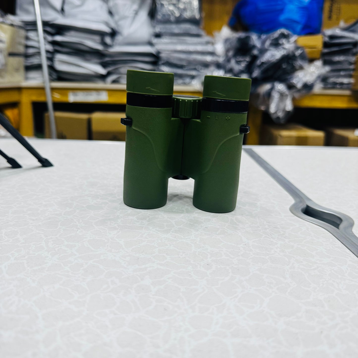 LANDVIEW 10x26 Ultra Compact Size Binocular