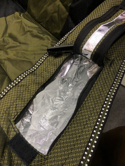 CAMP MASTER Deluxe Padded Cotton Portable Metal Arm Foldable Outdoor Chair