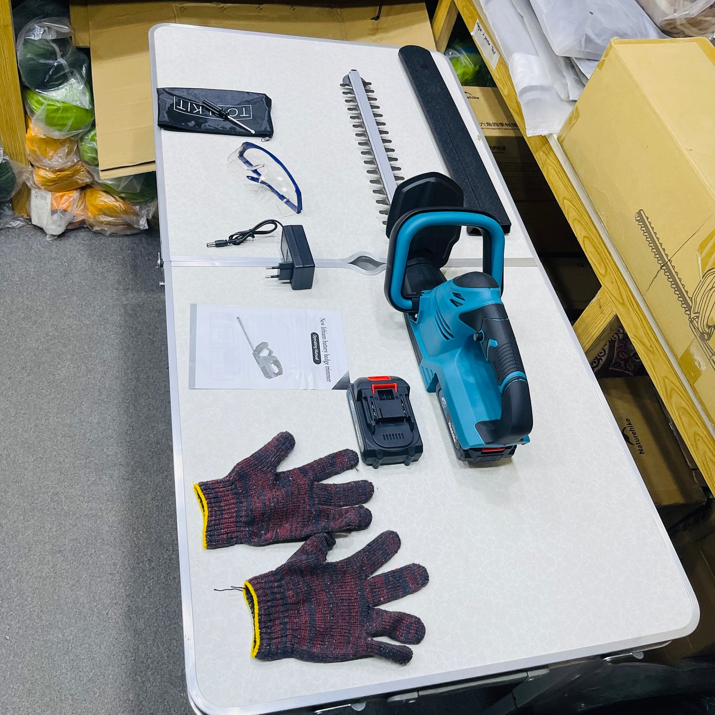 MAKITA Powerful Handheld Portable Multi-Functional Electric Hedge Trimmer