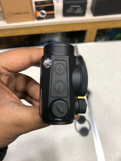 SIG SAUER Romeo5 1x20mm Tread Closed Red Dot Sight