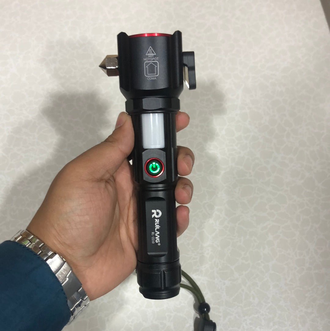 Multi-functional With Safety Hammer Flashlight