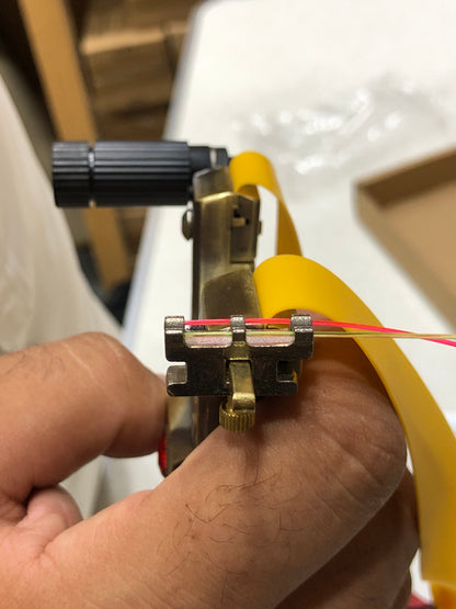 New High Quality Crystel Stone Design Slingshot