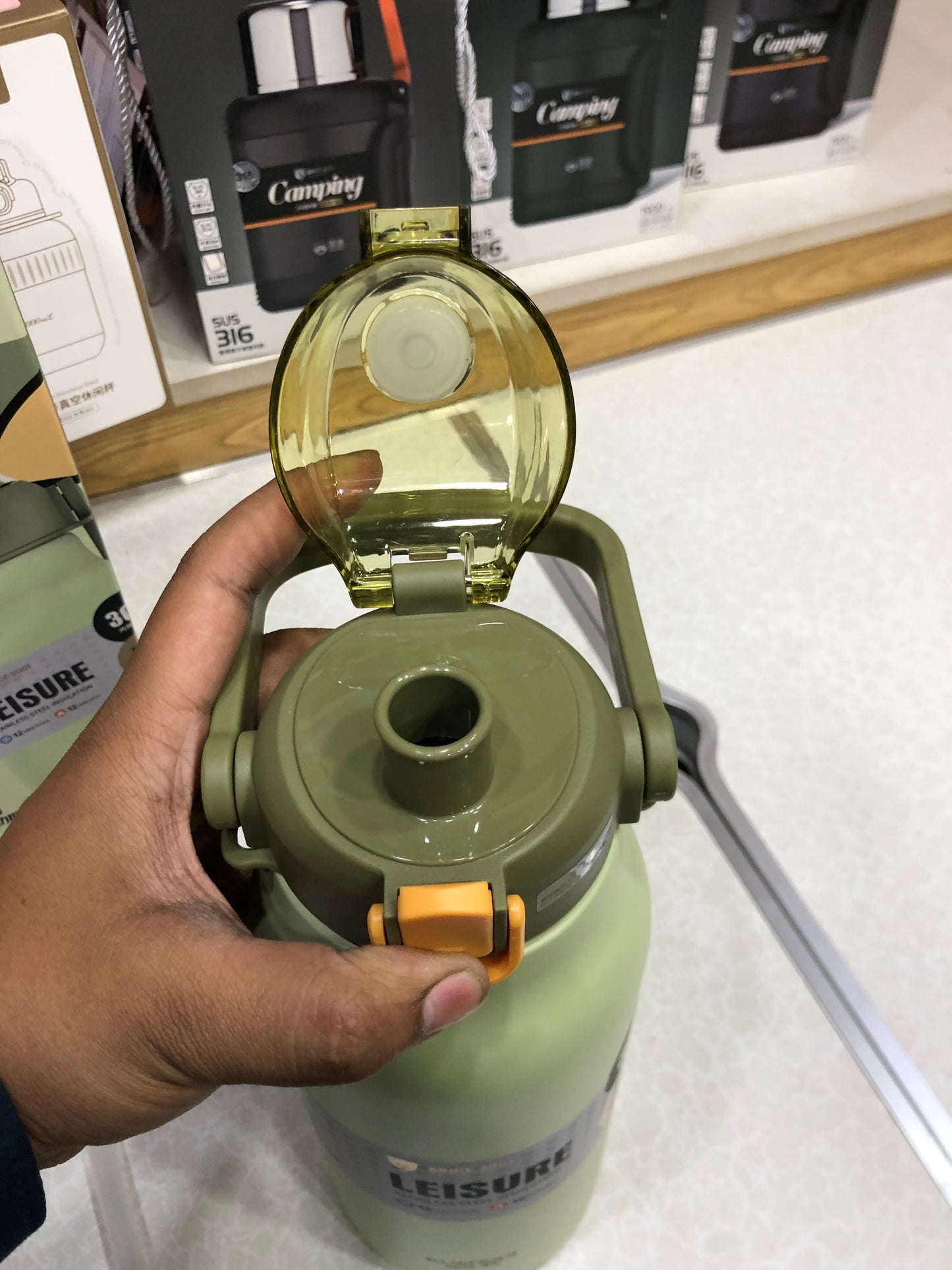 1.8L D.KADI Vacuum Sports Bottle 7050