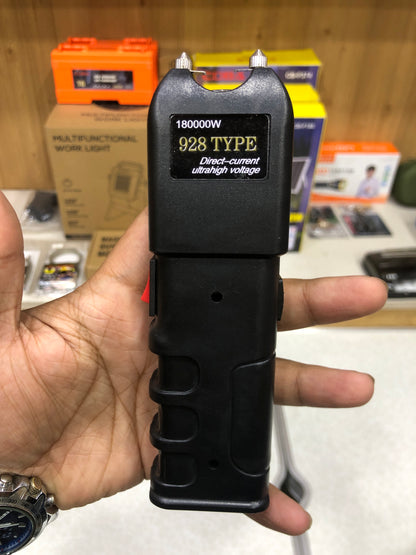 ELECTROSHOCK TASER SELF DEFENSE + FLASHLIGHT 928