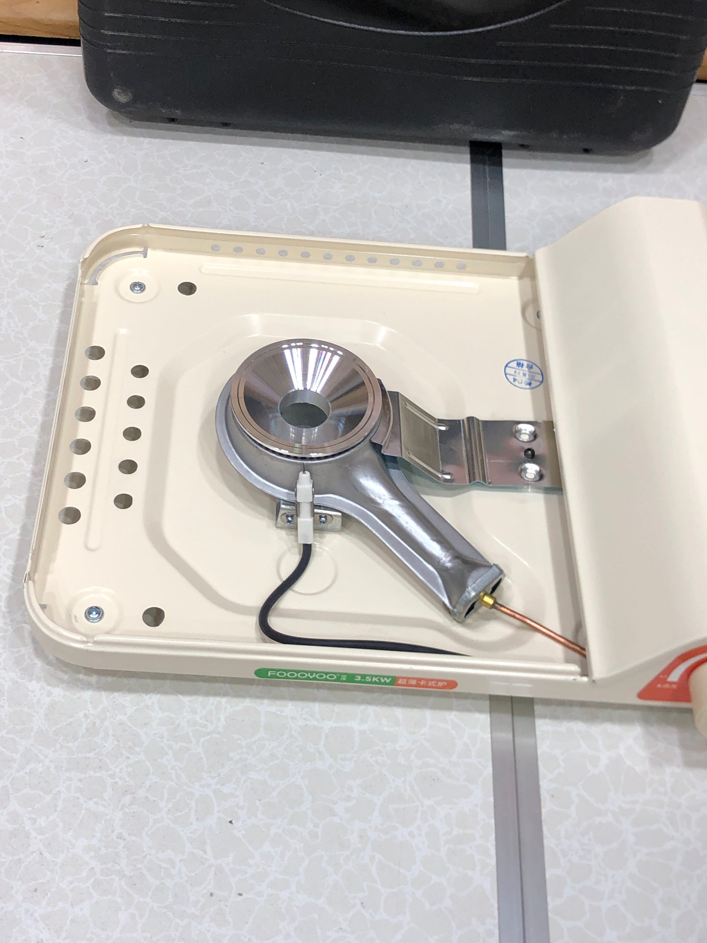 FooYoo 3.5KW Portable Outdoor Picnic Suitcase Gas Stove with Can