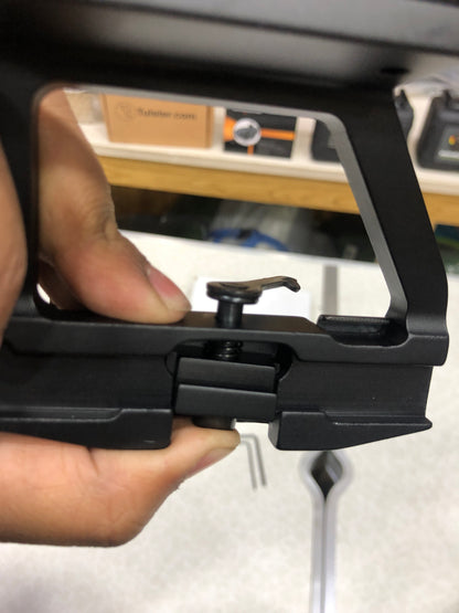 Tactical Metal Top Rail Mount
