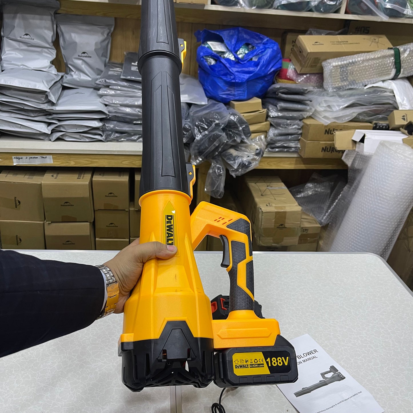 DEWALT 188V Air Blower