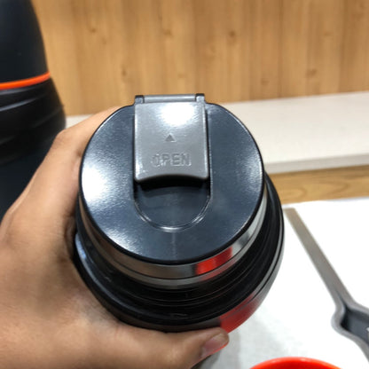 2L Travel Thermos Flask Outdoor Stainless Steel Thermos 12 Hours Working