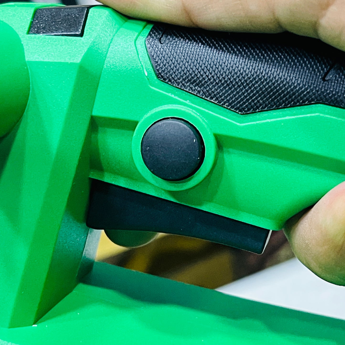 Professional 1400W High Power Cordless Lithium Chainsaw