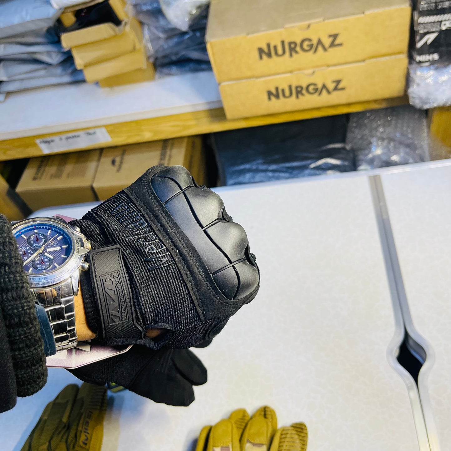 New Mechanix M-Pact Tactical Knuckle Protection Full Gloves – Touchscreen Compatible