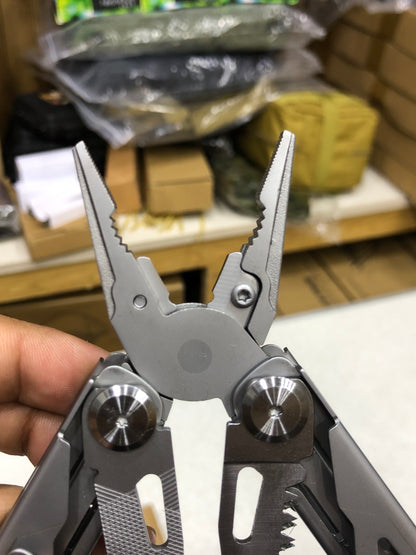 17 in 1 Multifunctional Folding Pocket EDC Plier Tool