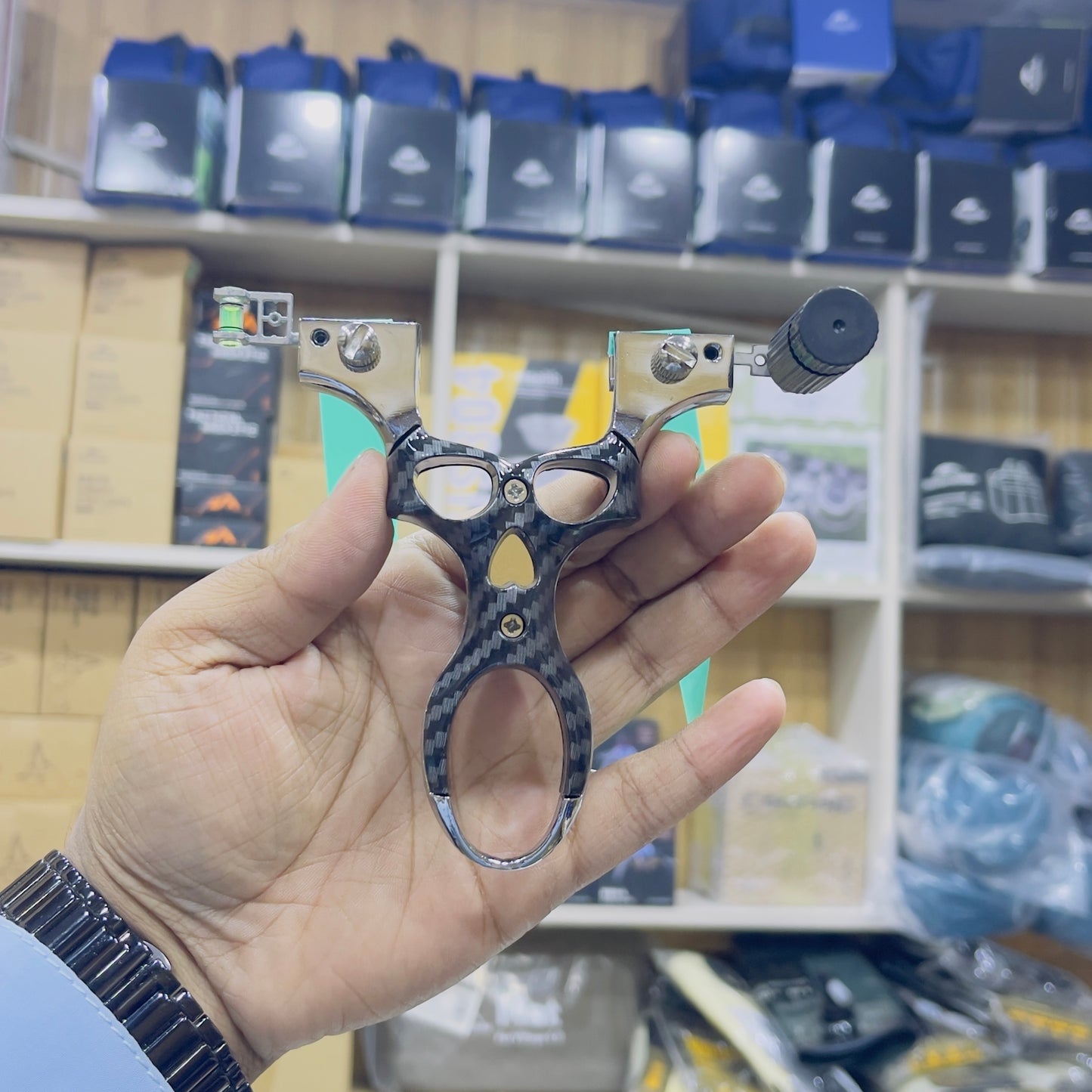 Carbon Fiber Premium Stylish Lightweight Zinc Alloy Hunting Slingshot