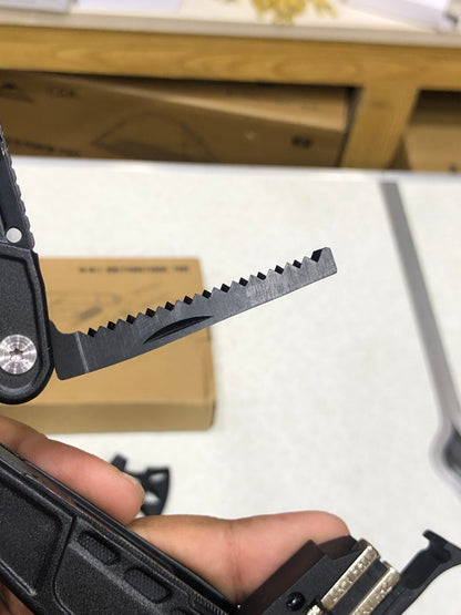 18 in 1 Multifunction Survival Axe Camping Pliers MultiTool