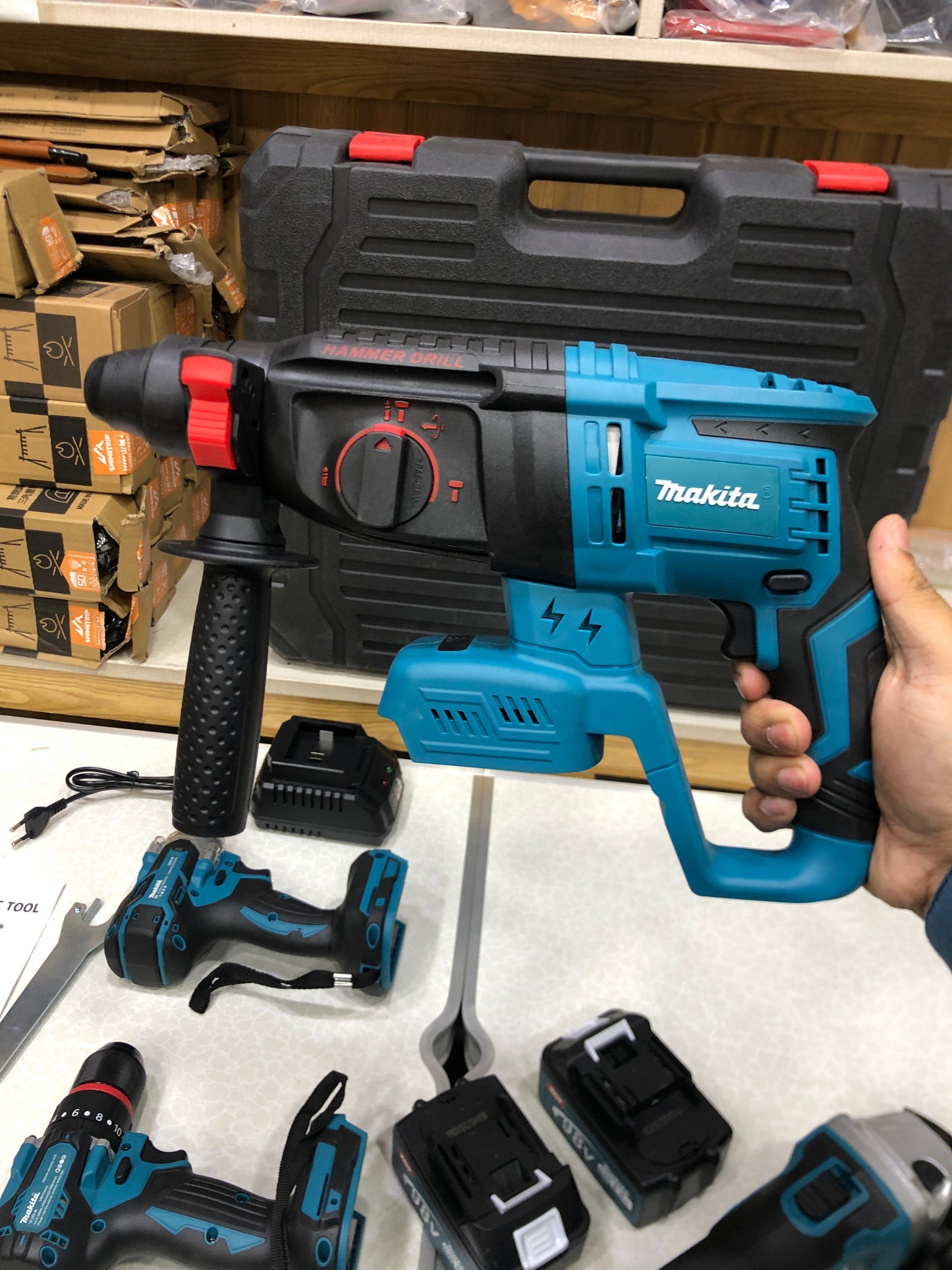 MAKITA 4 in 1 High Power Brushless Tools Kit