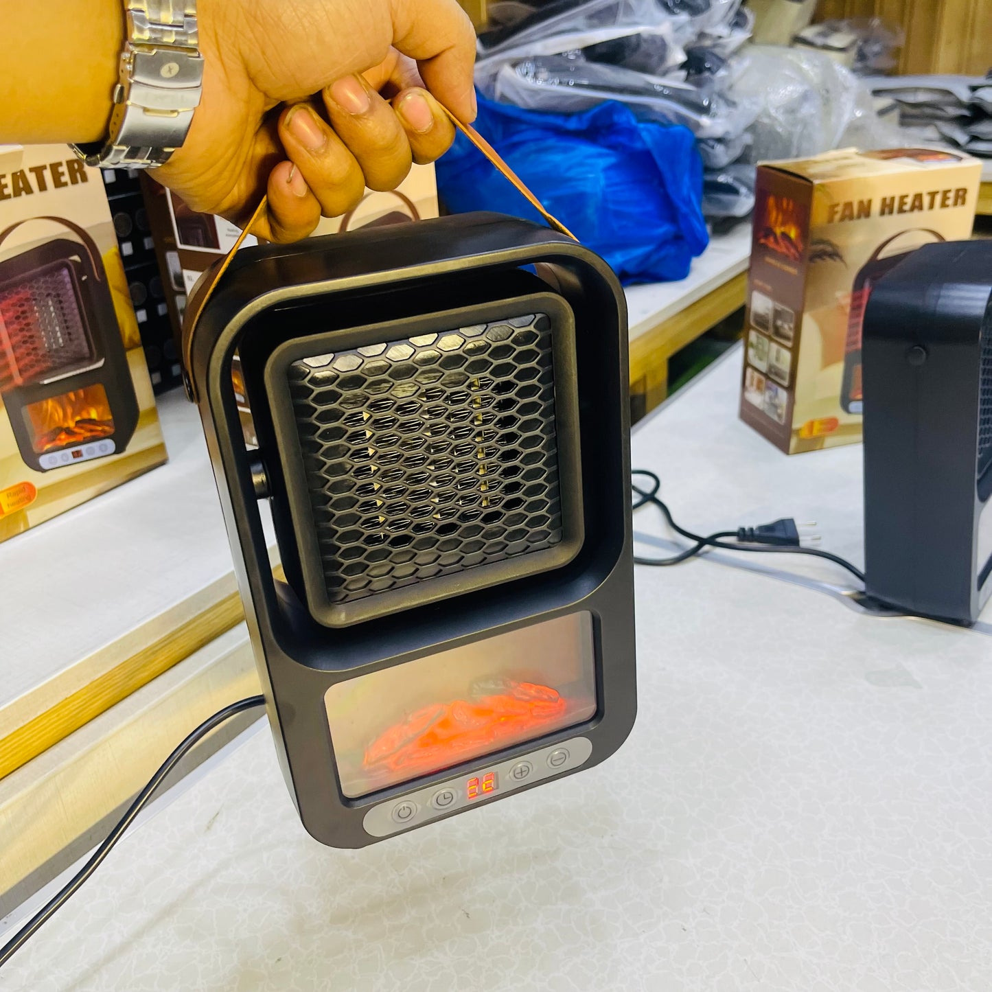 600W Ceramic Compact Electric Desktop Fan Heater 220V