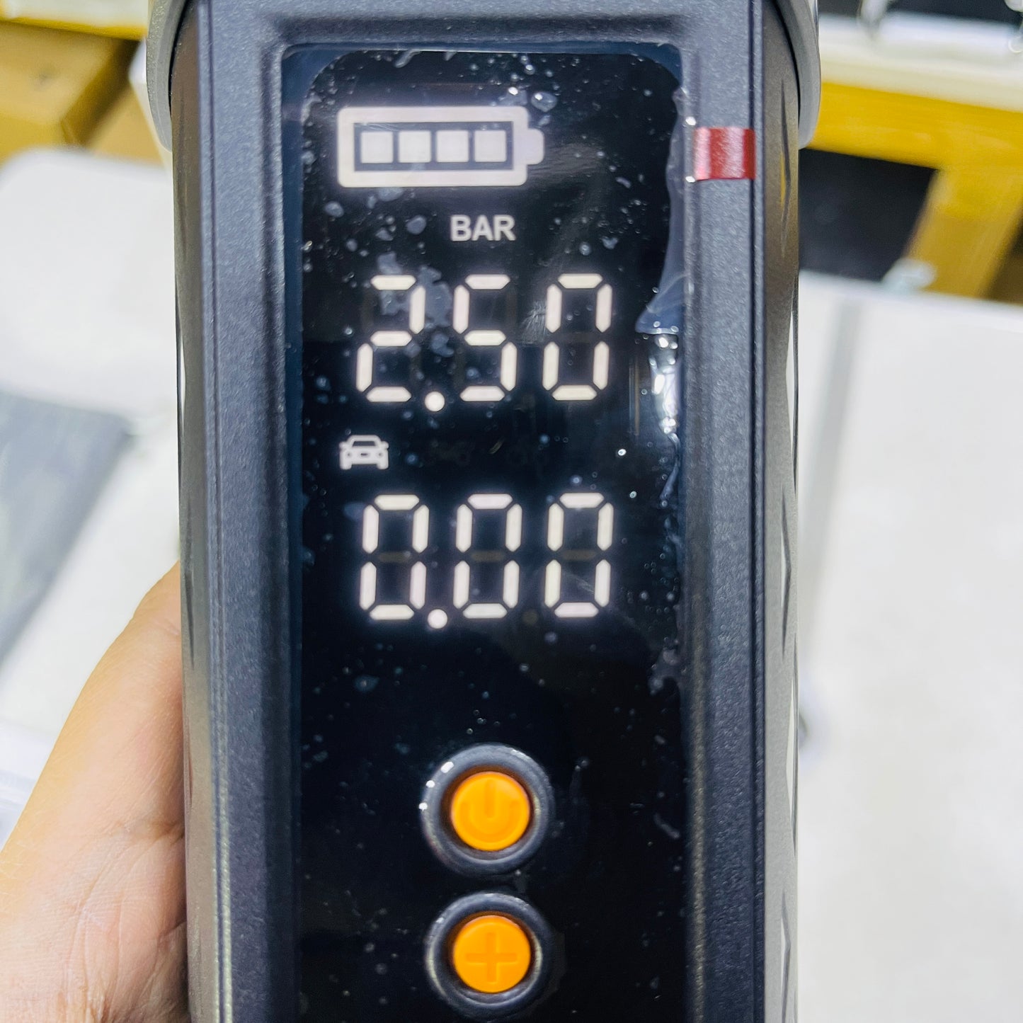 MDHL Multifunctional Car Jump-Starter + Inflator & Power Bank