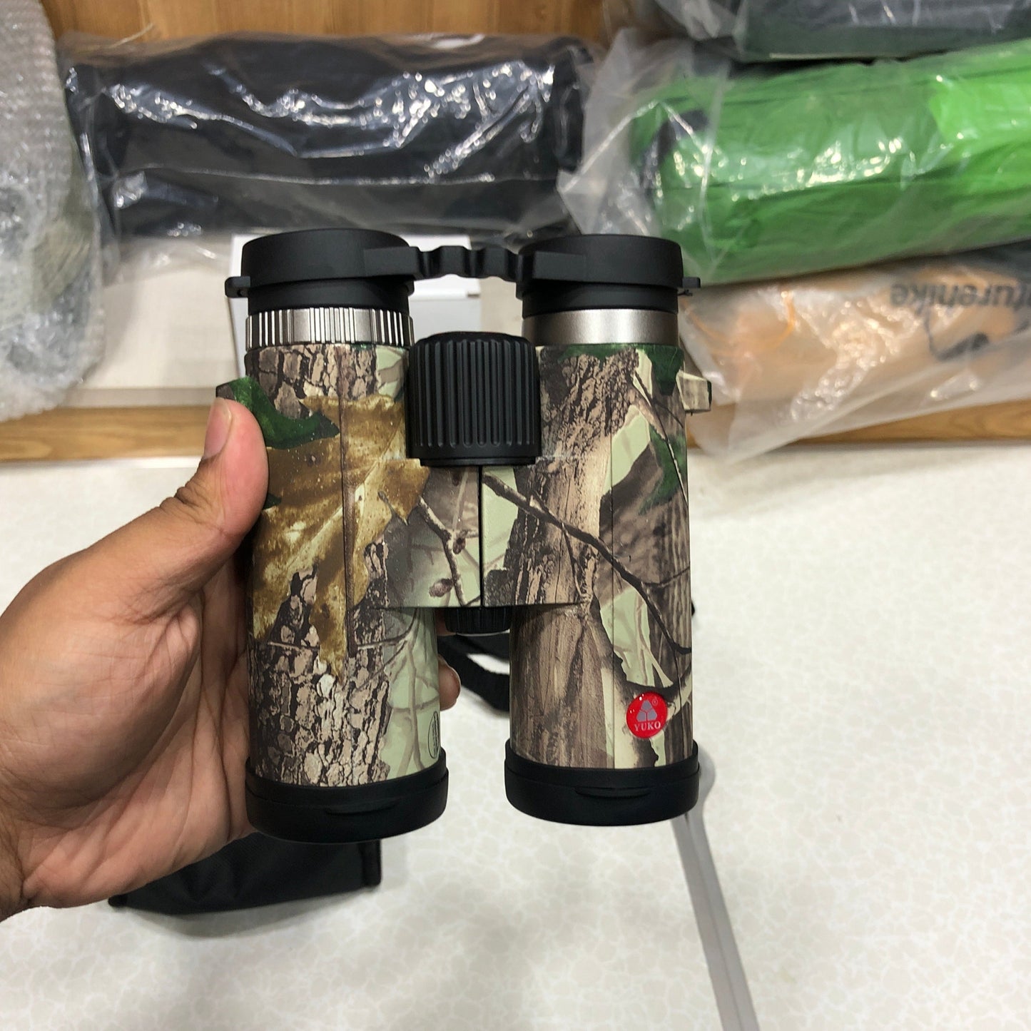 Yuko Hunting Camouflag 10x42 Binoculars