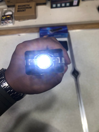 ELECTROSHOCK TASER SELF DEFENSE + FLASHLIGHT 928