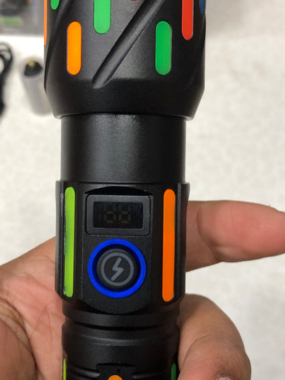 COBA High Power LED Flashlight With Fluorescent Absorbing Film Lumination CB-G706