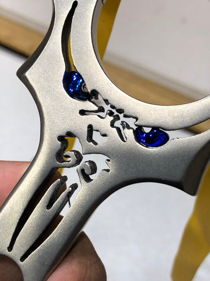 New Devil Eye Stainless Steel Outdoor Hunting Slingshot