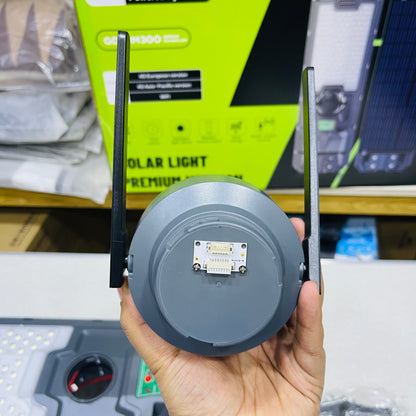 GD SUPER 2 in 1 300W Solar Street Light With 1440p HD CCTV Camera