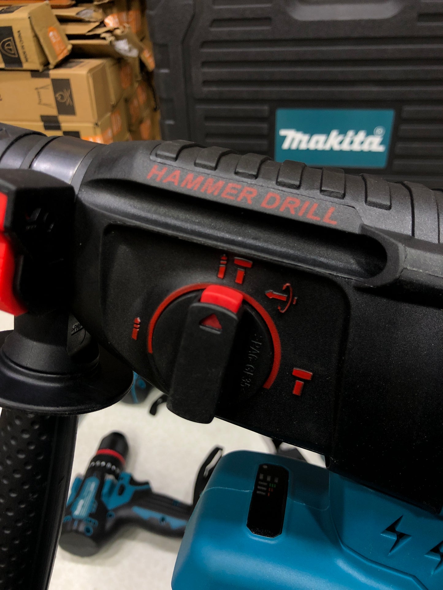 MAKITA 4 in 1 High Power Brushless Tools Kit