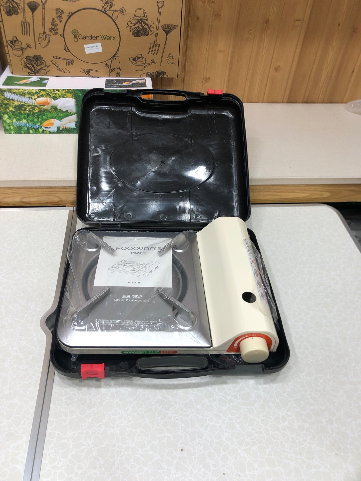 FooYoo 3.5KW Portable Outdoor Picnic Suitcase Gas Stove with Can