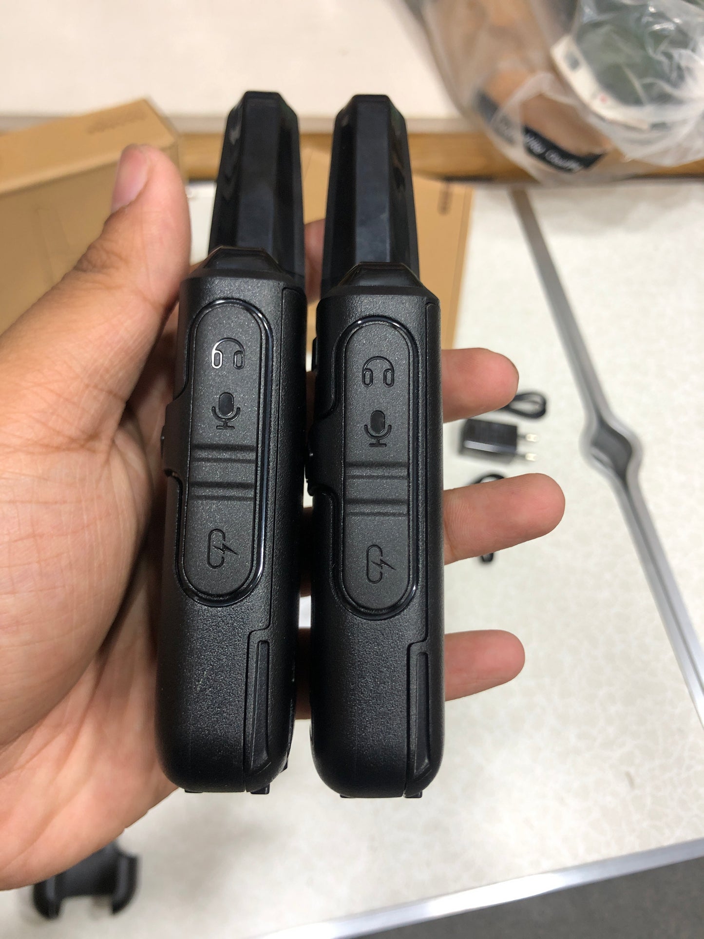 iRADIO Thin Body Radio Walkie Talkie V60