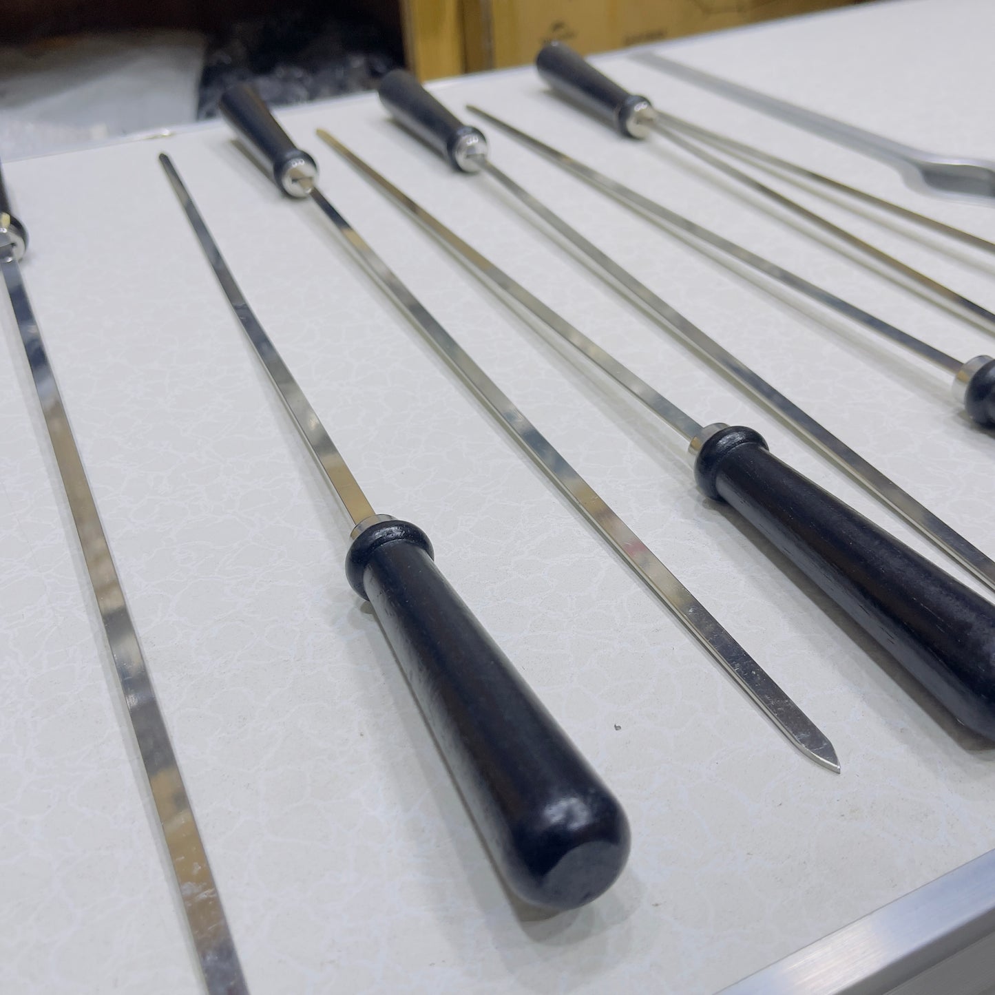 8Pcs Stainless Steel Reusable Anti Scalding BBQ Skewer With Wooden Handle