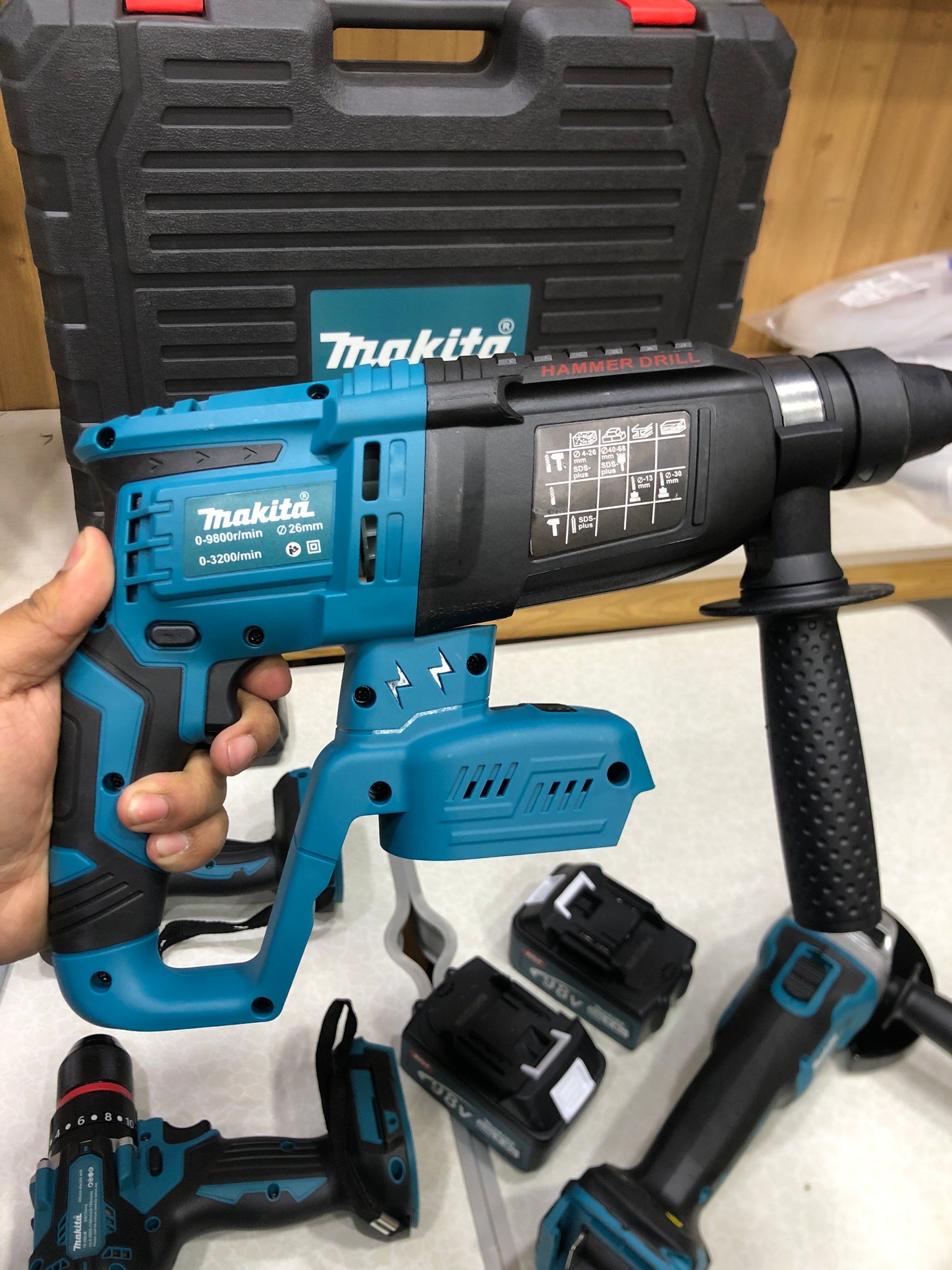 MAKITA 4 in 1 High Power Brushless Tools Kit